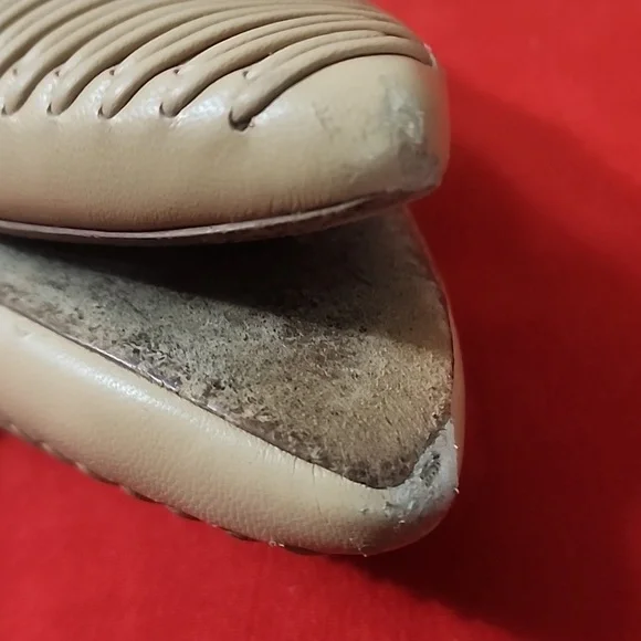 Tory Burch Women's Sienna Mules - Picture 8 of 9